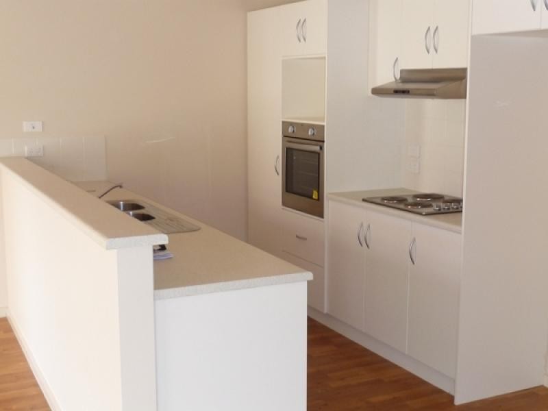 28 Leworthy Street, Victor Harbor SA 5211