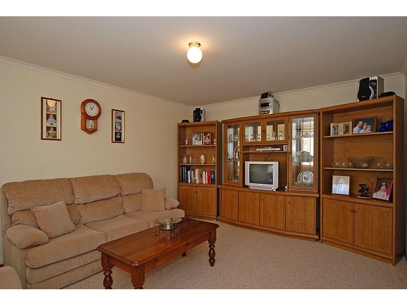 3 March Ave, Victor Harbor SA 5211
