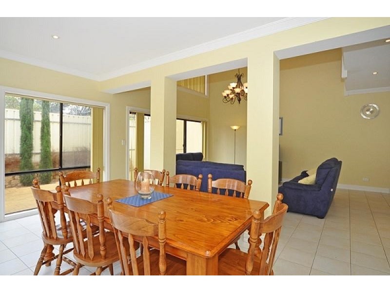 15 Nunkeri Avenue, Encounter Bay SA 5211