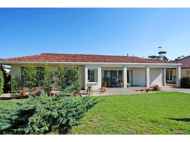 103 Hindmarsh Rd, Victor Harbor SA 5211