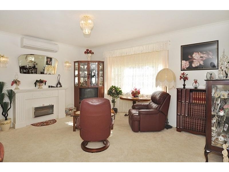 Unit 1, 4 Russell Street, Encounter Bay SA 5211