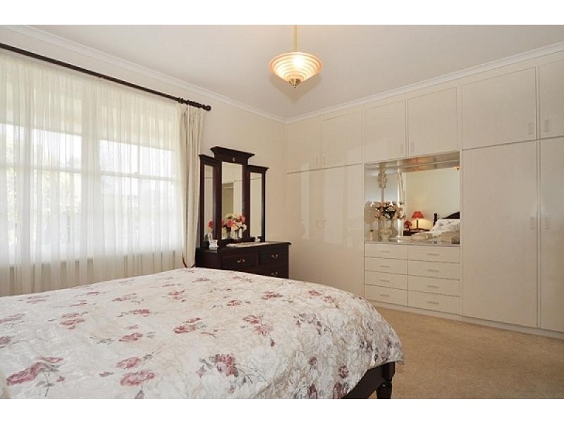 Unit 1, 4 Russell Street, Encounter Bay SA 5211