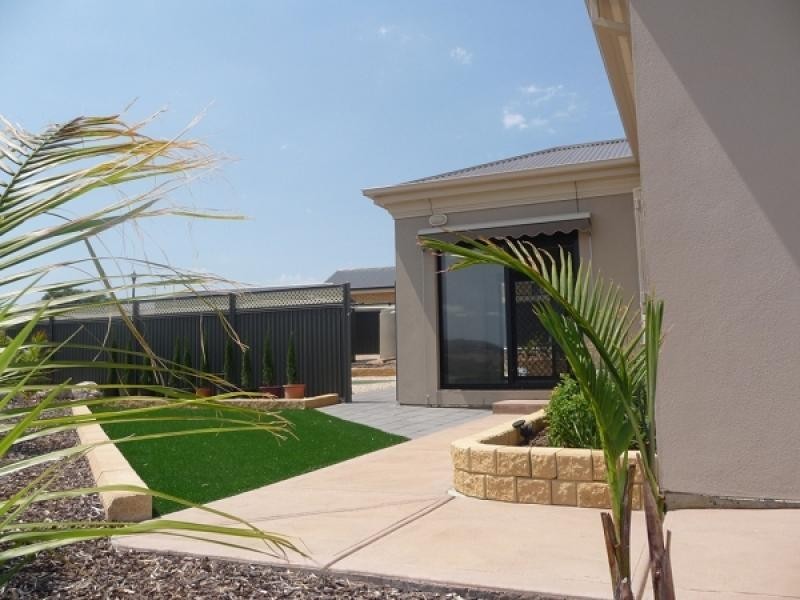 22 Fairway Drive, Mccracken SA 5211