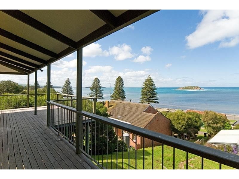 9 Hart Avenue, Encounter Bay SA 5211