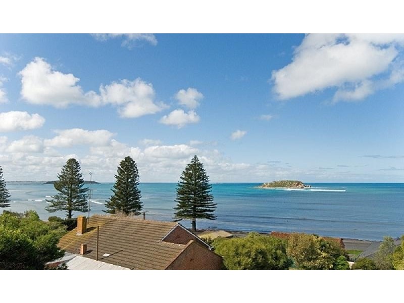 9 Hart Avenue, Encounter Bay SA 5211