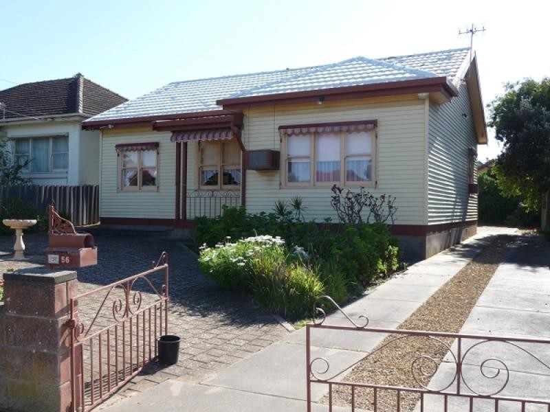 56 Hill Street, Victor Harbor SA 5211