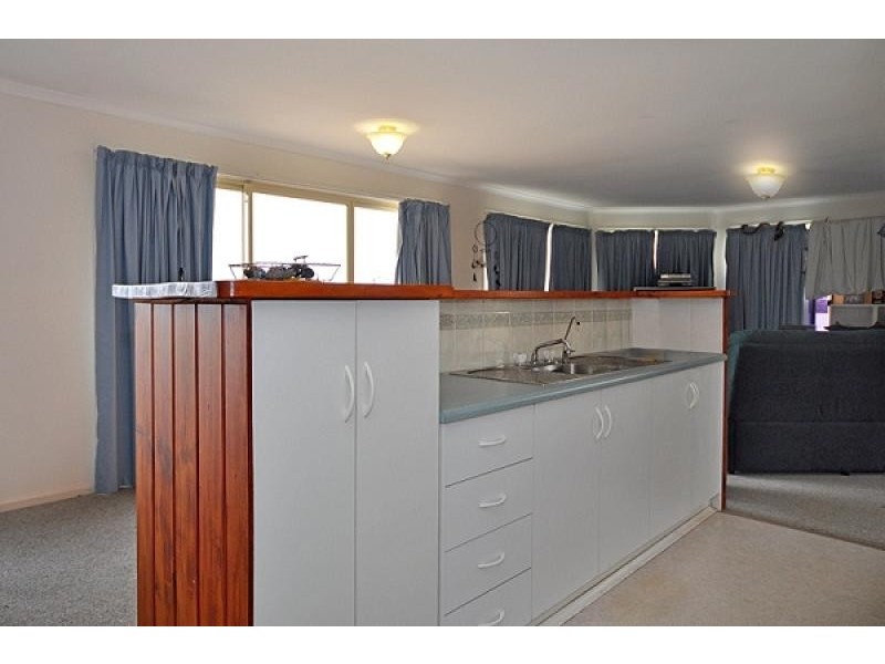 41 Sutherland Avenue, Hayborough SA 5211