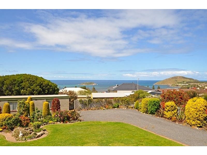 38 Dodson Road, Encounter Bay SA 5211