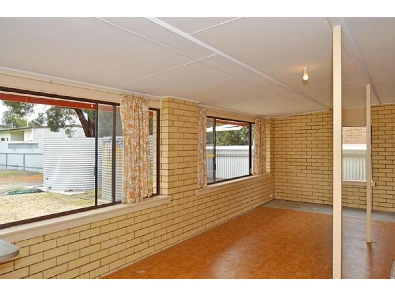 19 Gibson Avenue, Victor Harbor SA 5211