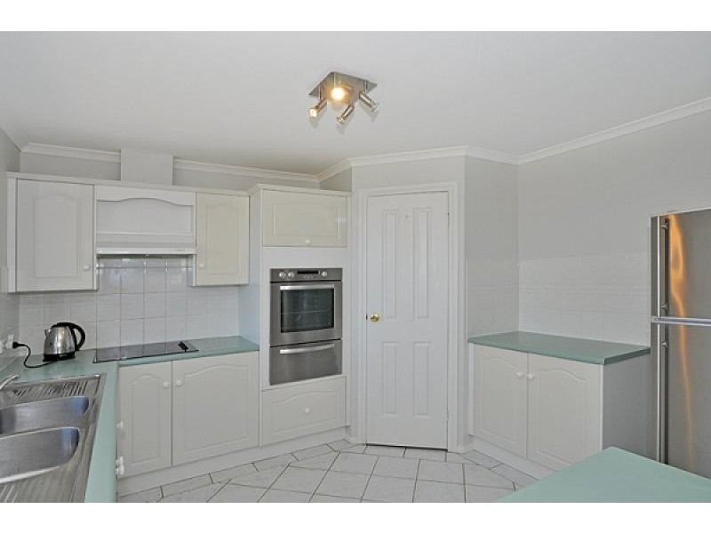 16 Blue Whale Court, Encounter Bay SA 5211