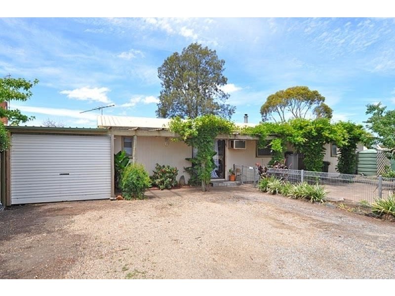 10 Higgins Street, Encounter Bay SA 5211