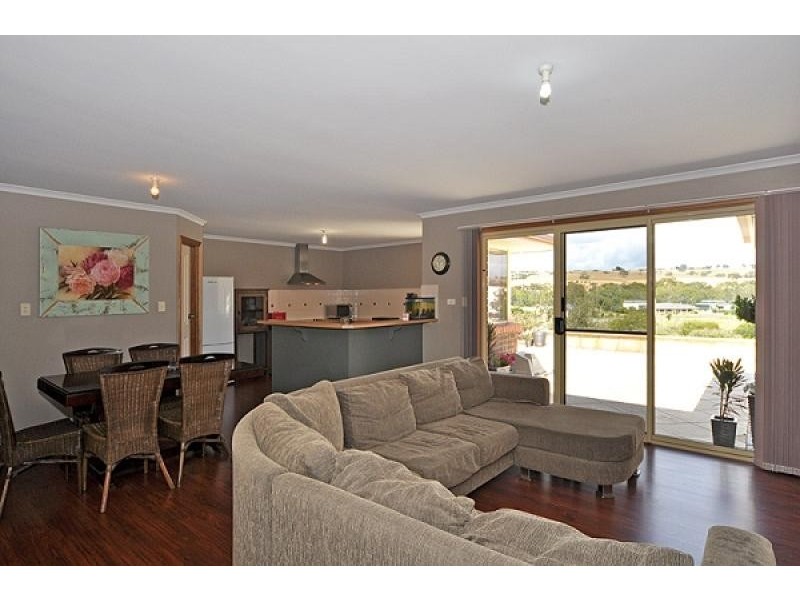 7 Arabian Court, Hindmarsh Valley SA 5211