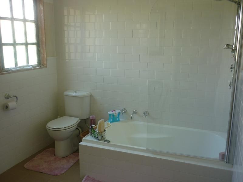 3 Peace Ave, Victor Harbor SA 5211