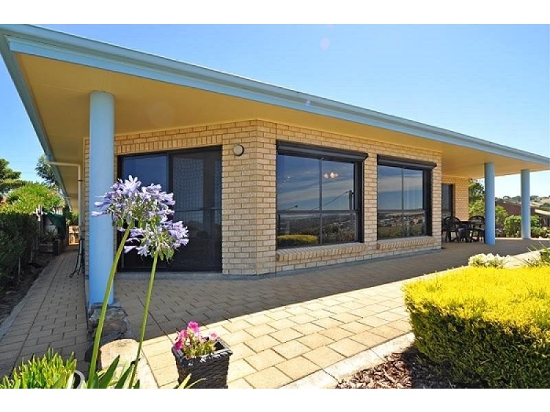 29 Clive Avenue, Encounter Bay SA 5211