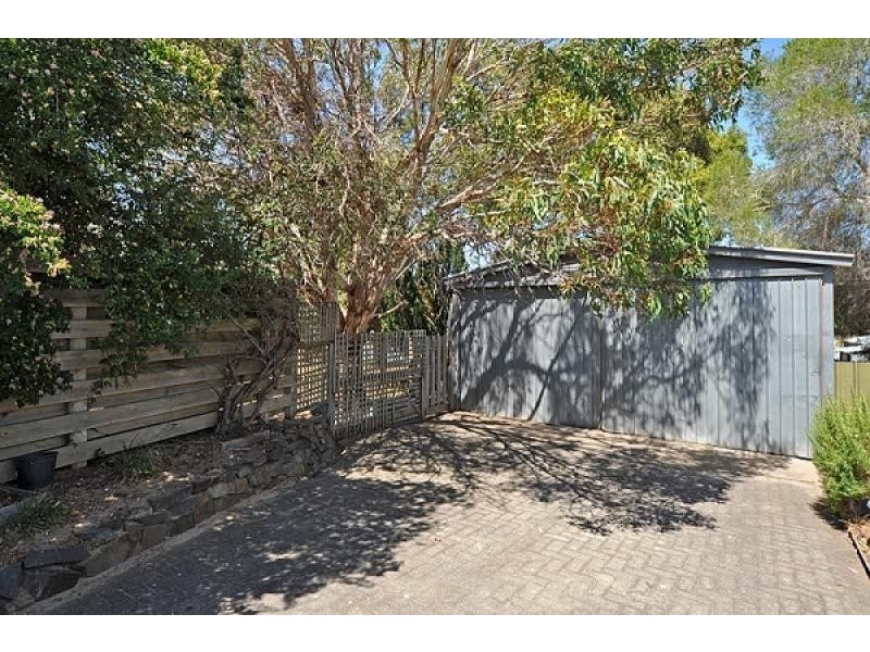5 Folkestone Terrace, Victor Harbor SA 5211