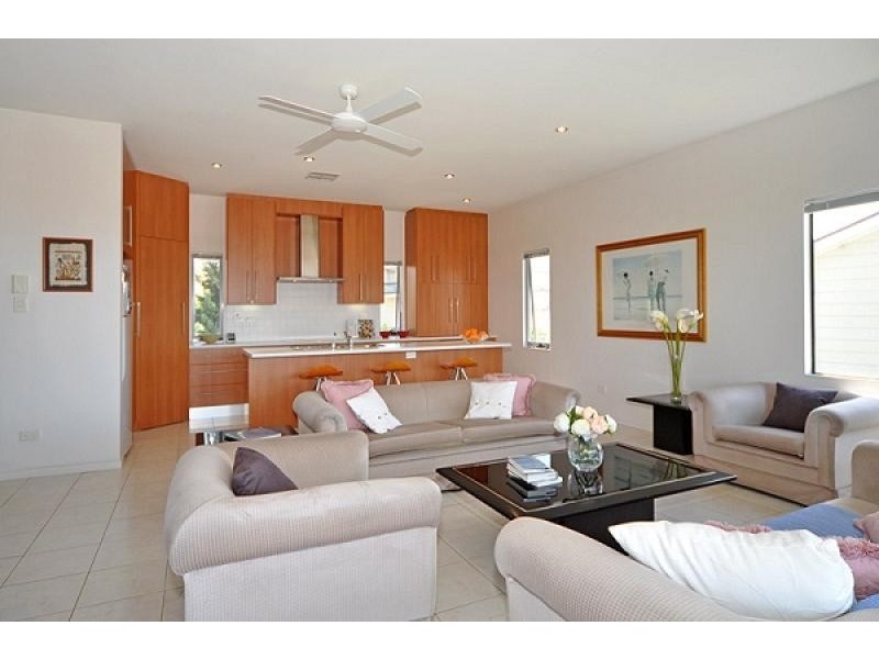 55 Southern Right Crescent, Encounter Bay SA 5211