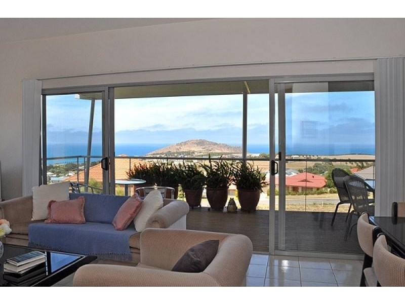 55 Southern Right Crescent, Encounter Bay SA 5211