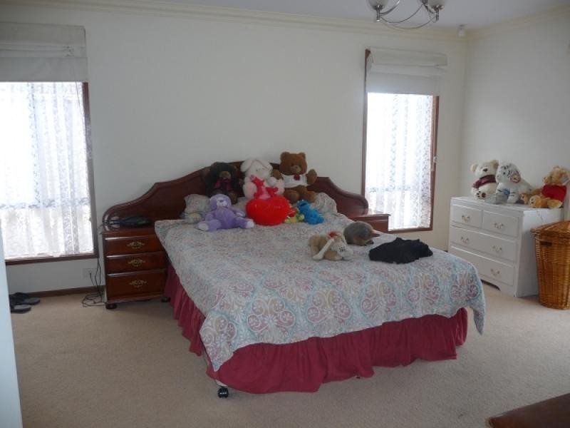 7 Heysen Parade, Hayborough SA 5211