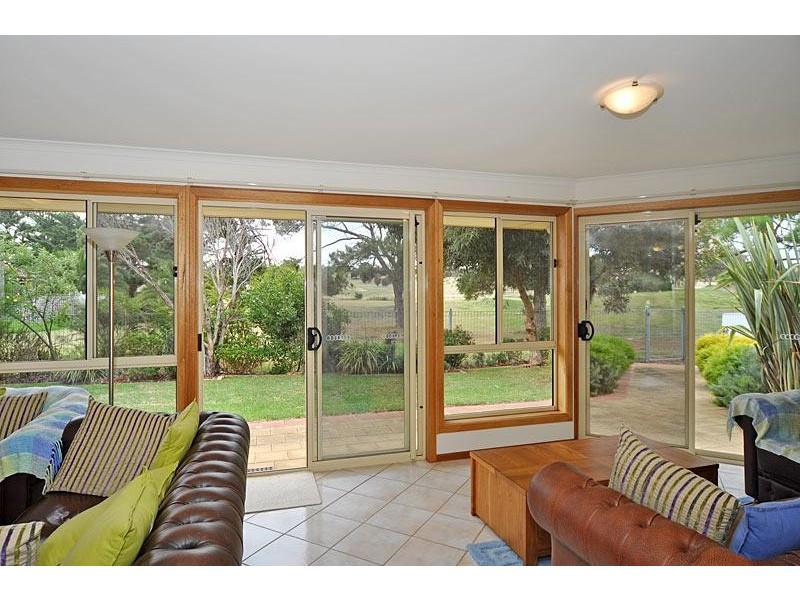 9 Hooghly Court, Mccracken SA 5211