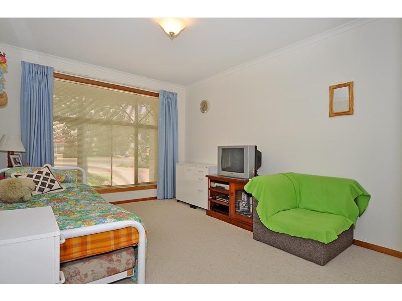 9 Hooghly Court, Mccracken SA 5211