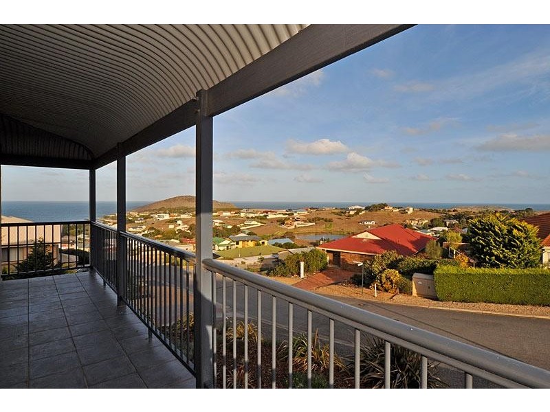 58 Minke Whale Drive, Encounter Bay SA 5211