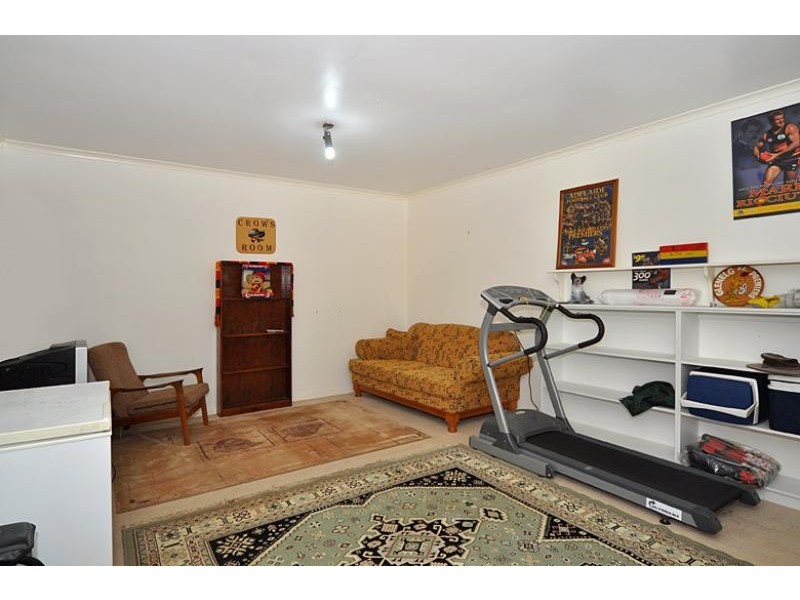 3 River Road, Victor Harbor SA 5211