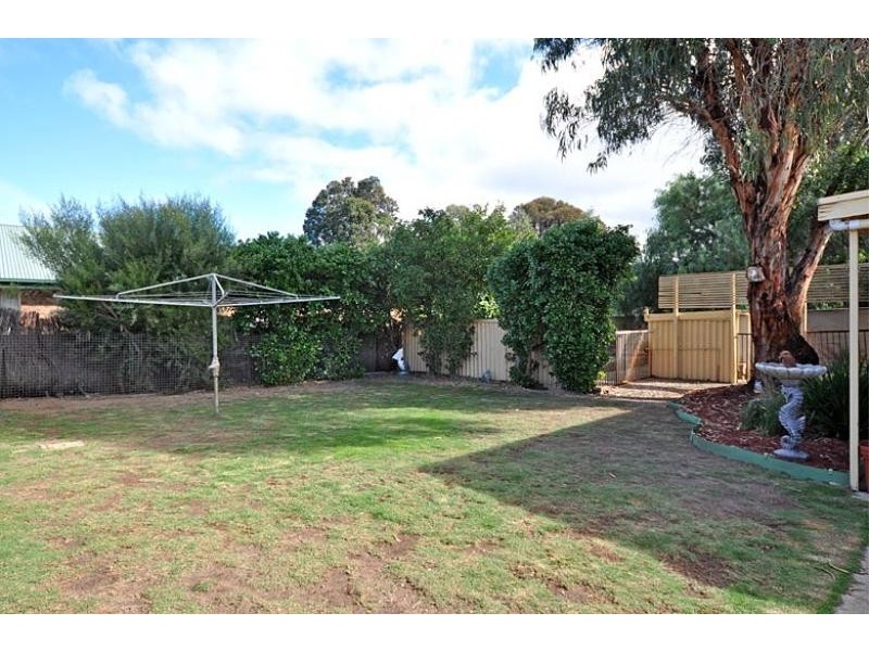 3 River Road, Victor Harbor SA 5211