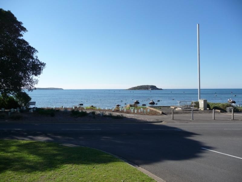 35 Solway Crescent, Encounter Bay SA 5211