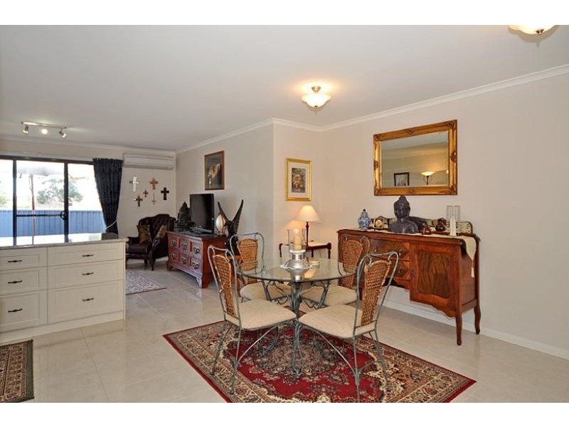 8 Beverley Grove, Encounter Bay SA 5211