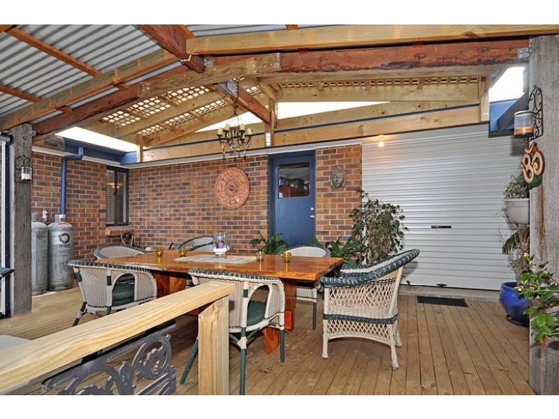 8 Beverley Grove, Encounter Bay SA 5211