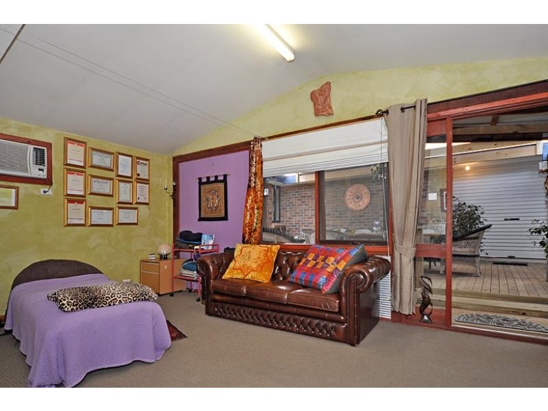 8 Beverley Grove, Encounter Bay SA 5211