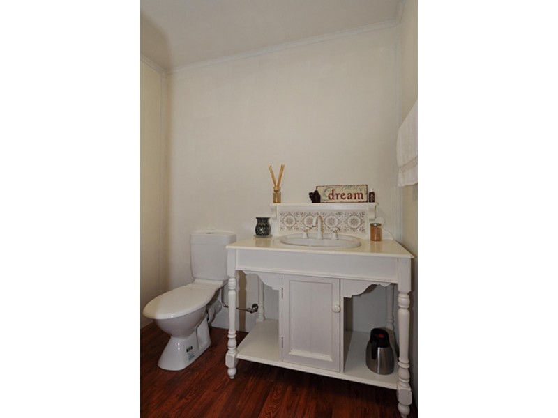 8 Beverley Grove, Encounter Bay SA 5211