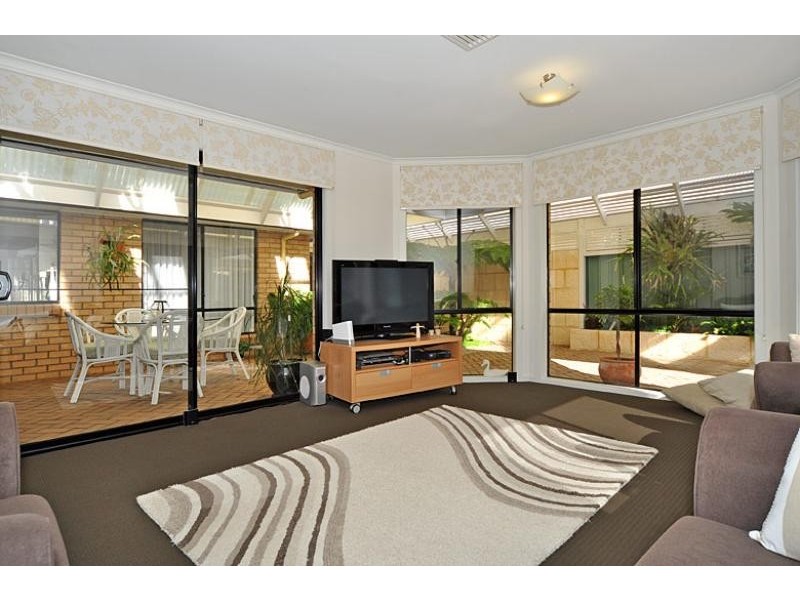 100 Matthew Flinders Drive, Encounter Bay SA 5211