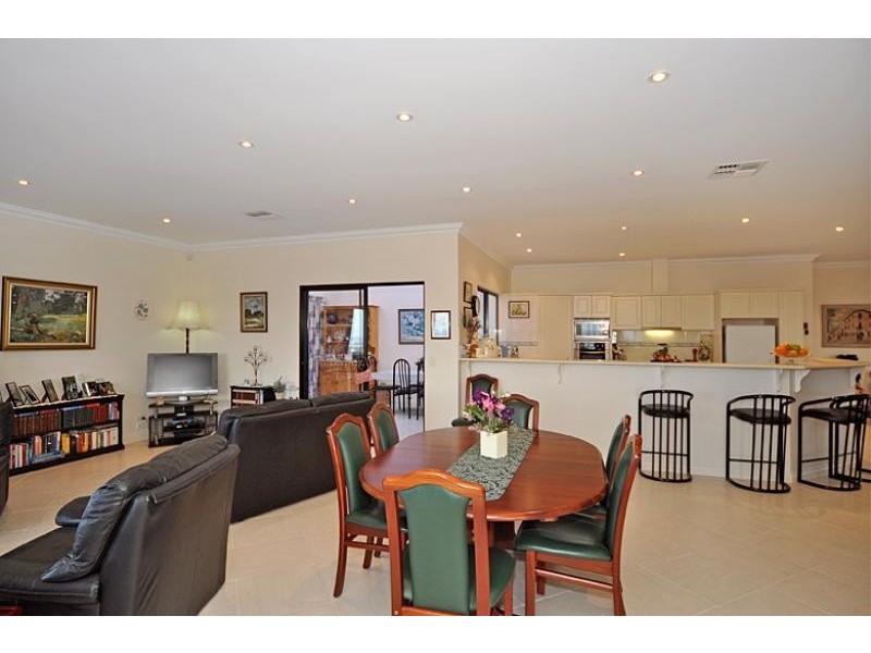 43 Stone Hut Circuit, Encounter Bay SA 5211