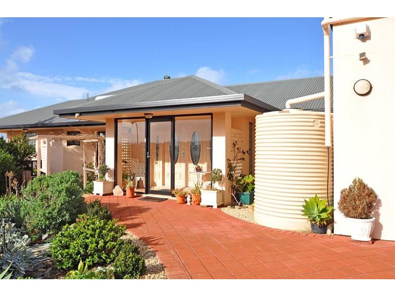 43 Stone Hut Circuit, Encounter Bay SA 5211