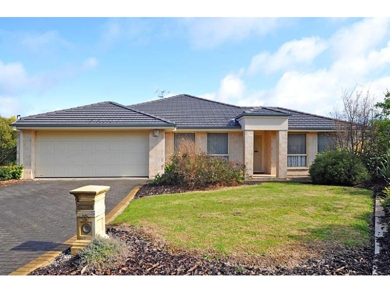 13 Africaine Drive, Mccracken SA 5211