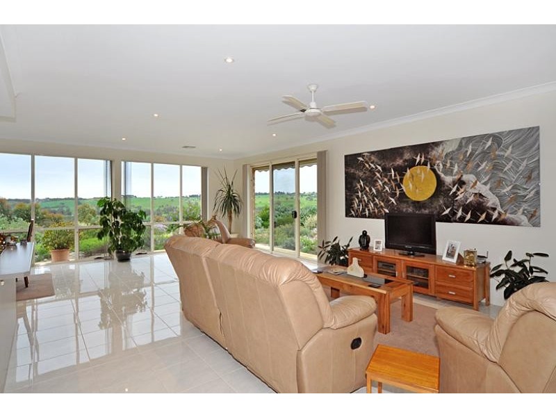 12 Arabian Court, Hindmarsh Valley SA 5211