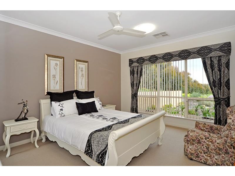 12 Arabian Court, Hindmarsh Valley SA 5211