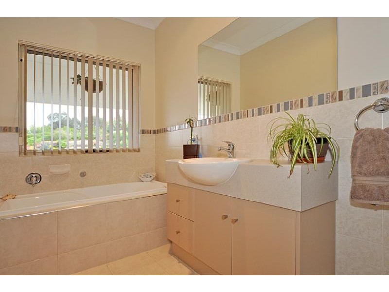12 Arabian Court, Hindmarsh Valley SA 5211