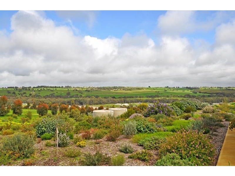 12 Arabian Court, Hindmarsh Valley SA 5211
