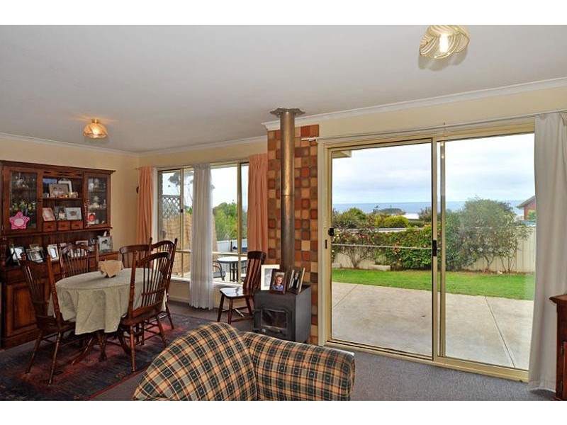 60 Dodson Road, Encounter Bay SA 5211