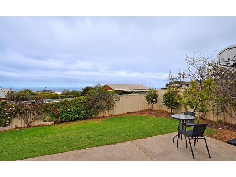 60 Dodson Road, Encounter Bay SA 5211