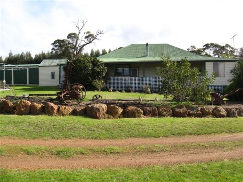 Muir Hwy, 67 .40ha, Mount Barker WA 6324