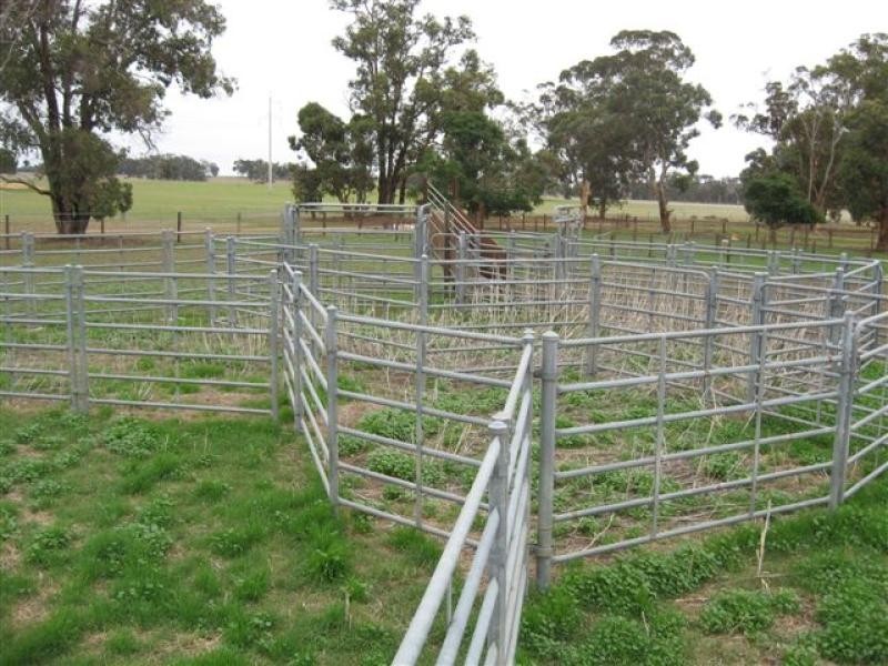 Albany Hwy, 181 ha, Cranbrook WA 6321