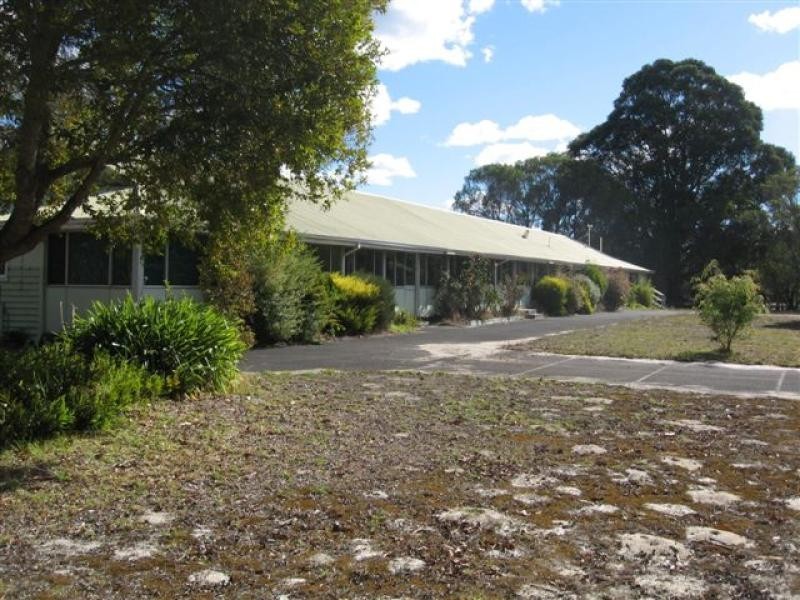 1 .73 hectares, 4.26 acres, Rocky Gully WA 6397