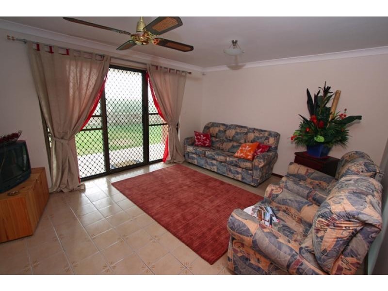 2/56 Halls Head Parade, Halls Head WA 6210