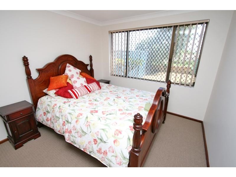 2/56 Halls Head Parade, Halls Head WA 6210