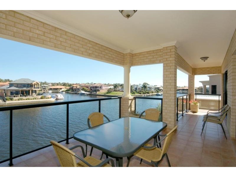 12 Picaroon Place, Mandurah WA 6210