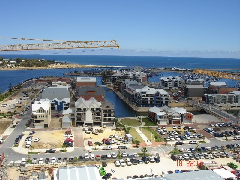 Unit 406/1 Marco Polo Drive, Mandurah WA 6210