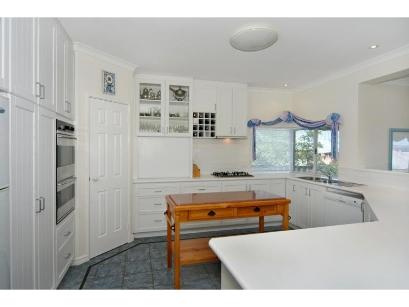 12 Gannet Rise, Halls Head WA 6210
